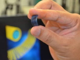 Batteria smartphone ricaricabile in pochi secondi creata da ricercatori Usa