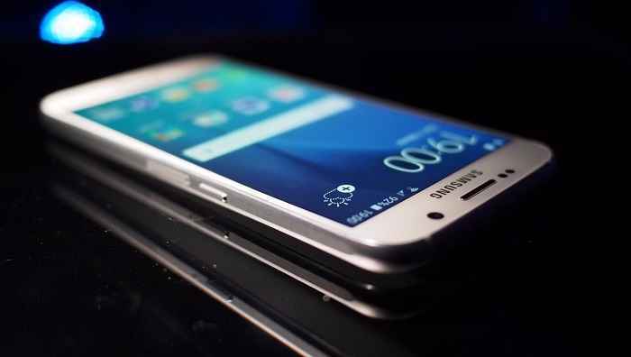 Samsung Galaxy S8, la presentazione rimandata a marzo