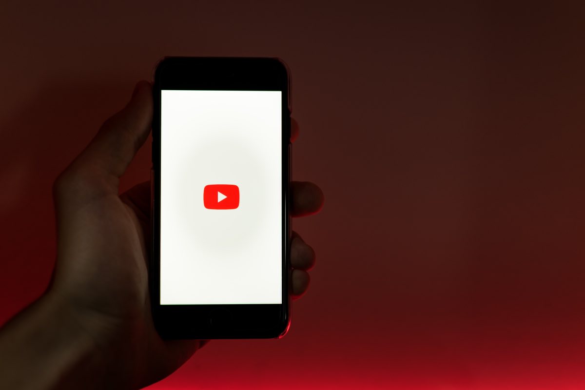 YouTube adds feature 'stolen' from Samsung: Crazy News