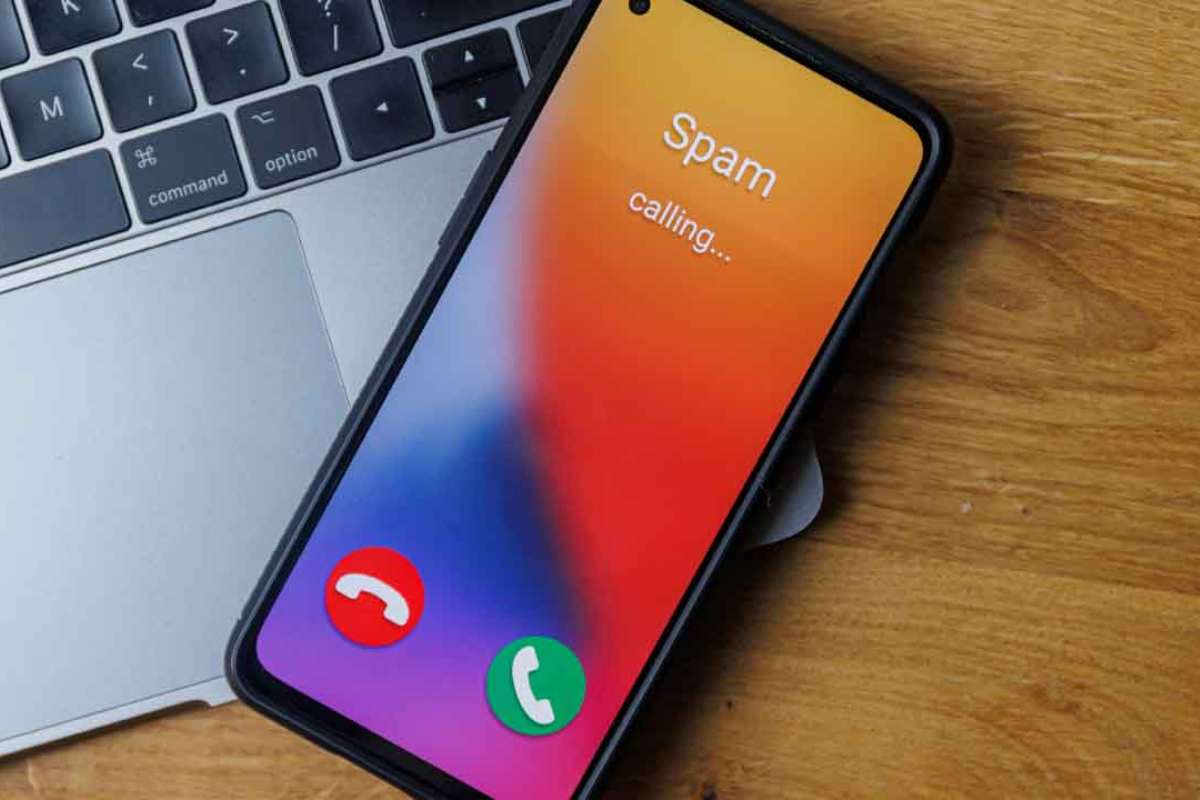 Fastidio telefonate spam bloccare metodo