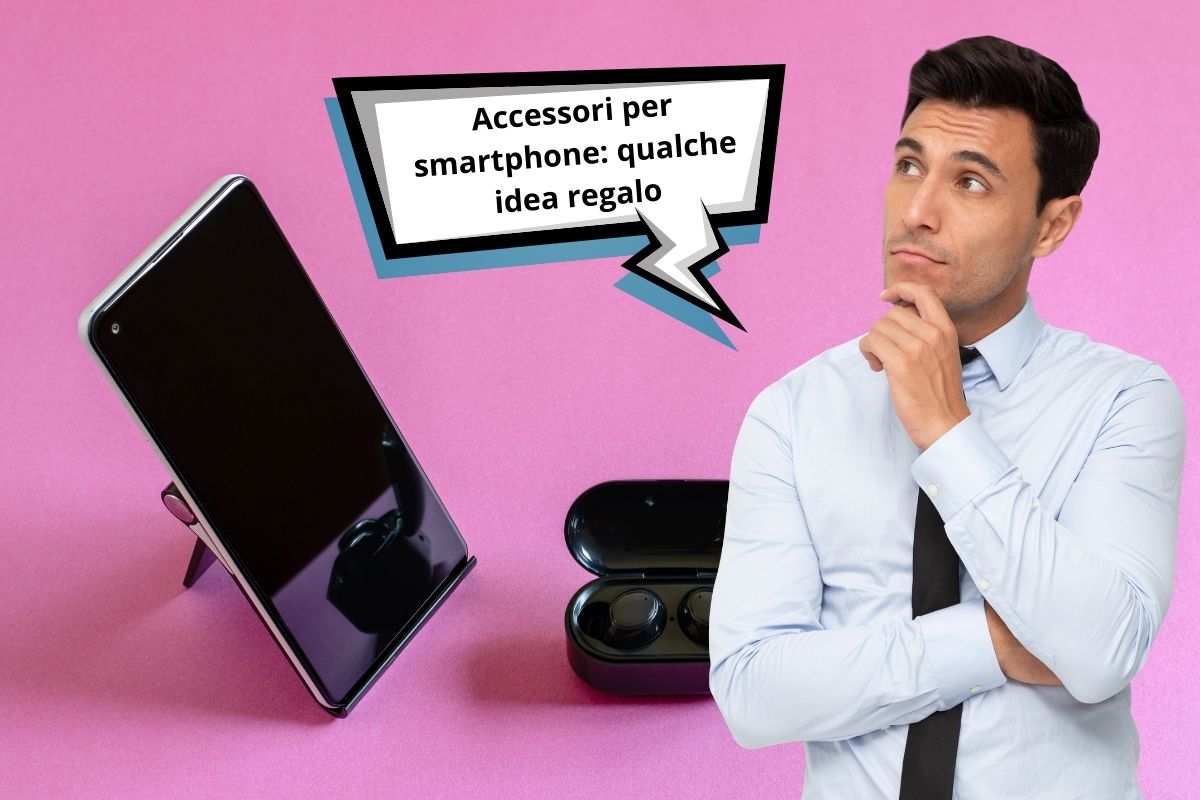 Telefonino dotato di accessori