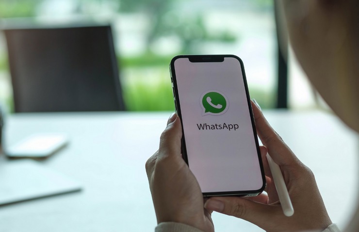 logo whatsapp