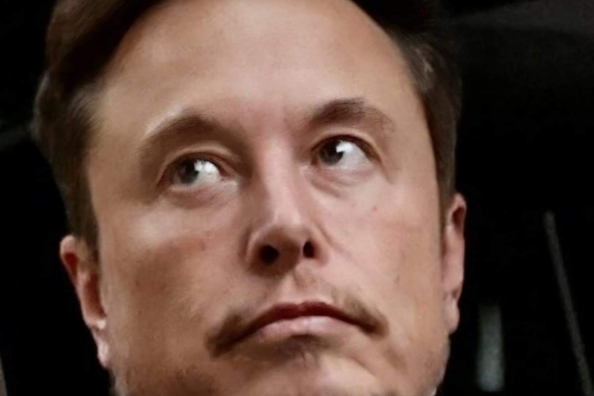 Elon Musk altro avvertimento