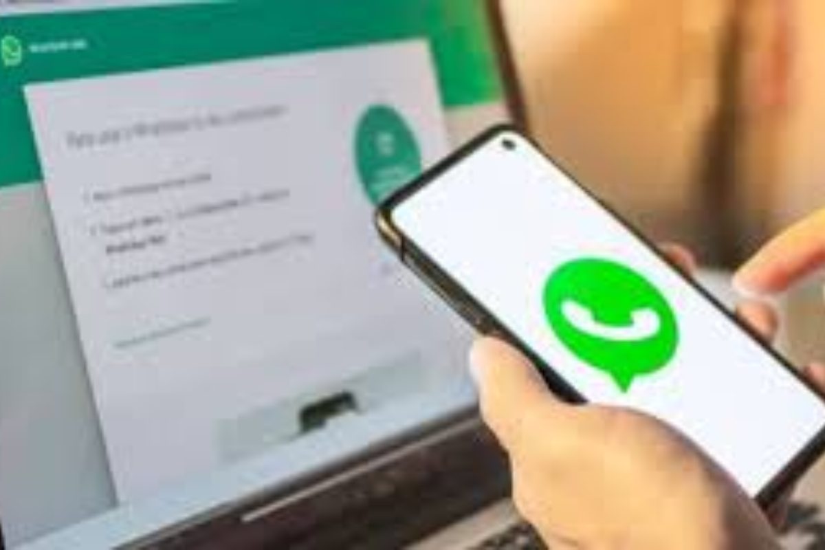 Adesivi Whatsapp aggiornamento creazione