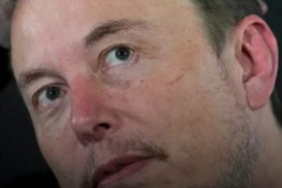 Avviso di Elon Musk sconvolge tutti