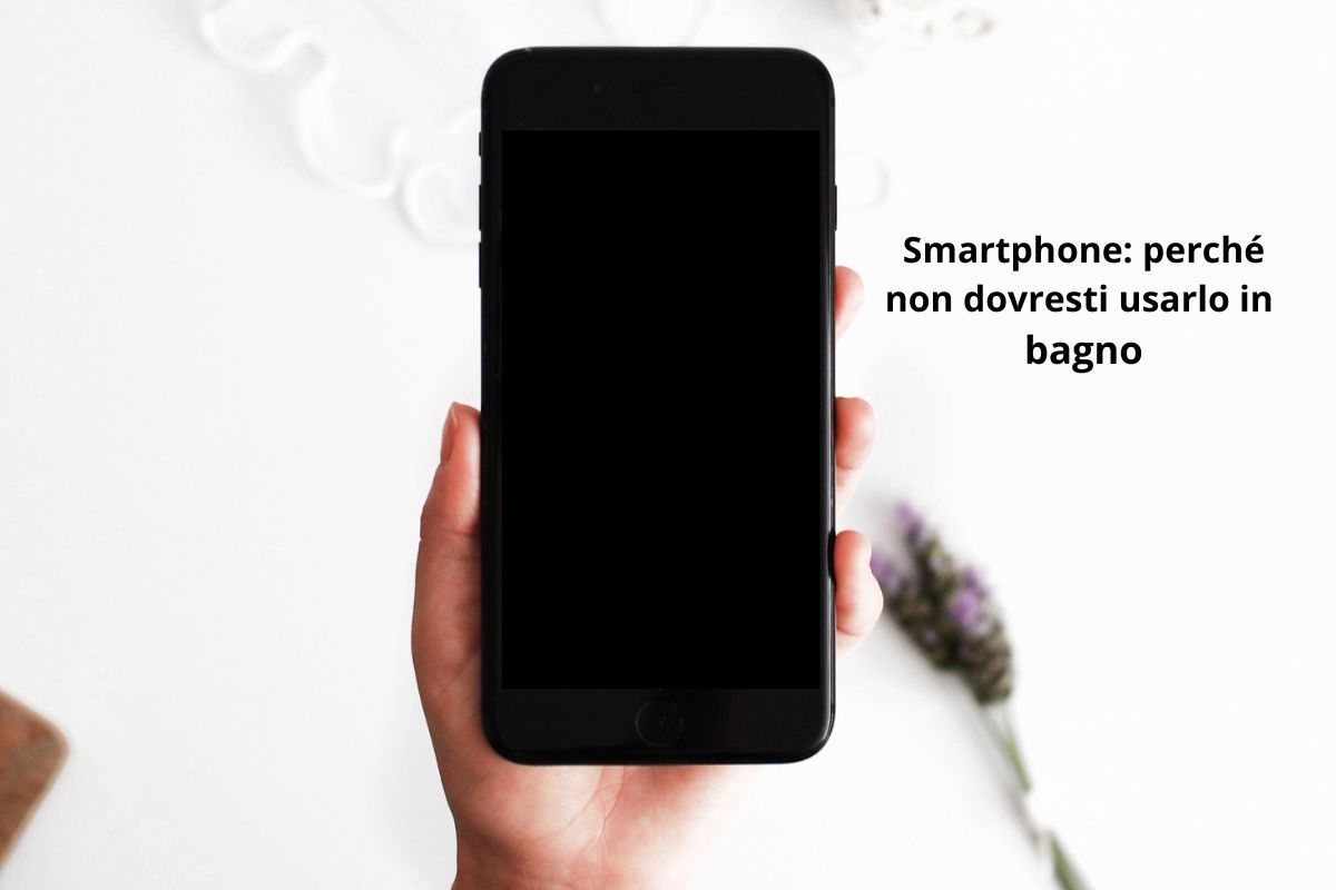 Smartphone non usare in bagno